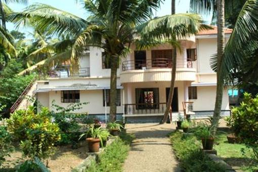 фото отеля Village Paradise Backwater Homestay