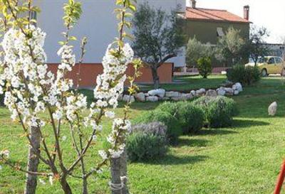 фото отеля Badi rooms & apartments