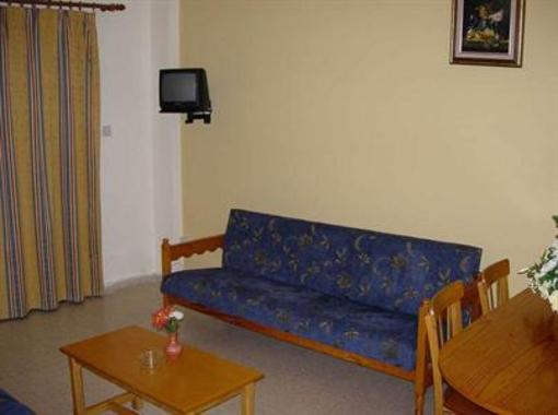 фото отеля Lucky Hotel Apts