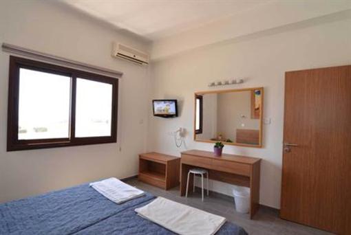 фото отеля Lucky Hotel Apts