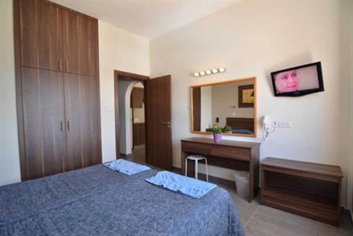 фото отеля Lucky Hotel Apts