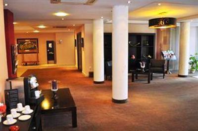 фото отеля Park & Suites Apparthotel Prestige Geneve Divonne-les-Bains