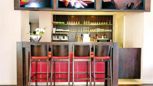 фото отеля Park & Suites Apparthotel Prestige Geneve Divonne-les-Bains
