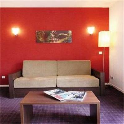 фото отеля Park & Suites Apparthotel Prestige Geneve Divonne-les-Bains