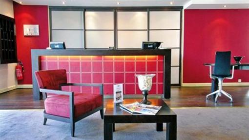 фото отеля Park & Suites Apparthotel Prestige Geneve Divonne-les-Bains