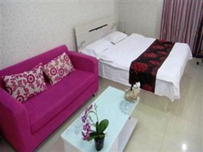 фото отеля Dalian Yijia Express Apartment