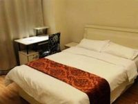 Dalian Yijia Express Apartment