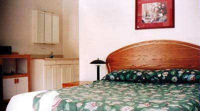 фото отеля Lake of the Woods Resort