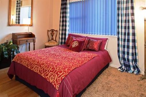 фото отеля Jack & Di's Waiteti Lakefront Motel