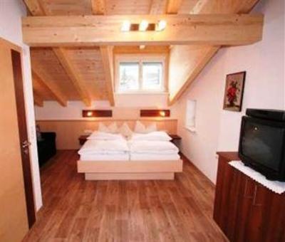 фото отеля Ferienhaus Kappl