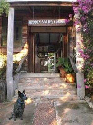 фото отеля Hidden Valley Cabins