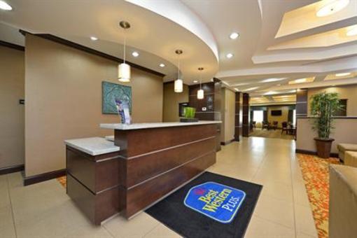 фото отеля BEST WESTERN PLUS Longhorn Inn & Suites