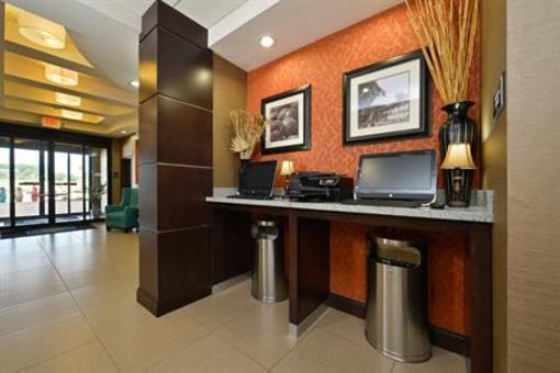 фото отеля BEST WESTERN PLUS Longhorn Inn & Suites