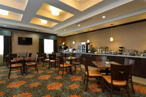 фото отеля BEST WESTERN PLUS Longhorn Inn & Suites