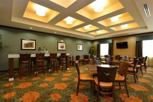 фото отеля BEST WESTERN PLUS Longhorn Inn & Suites