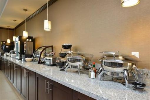 фото отеля BEST WESTERN PLUS Longhorn Inn & Suites