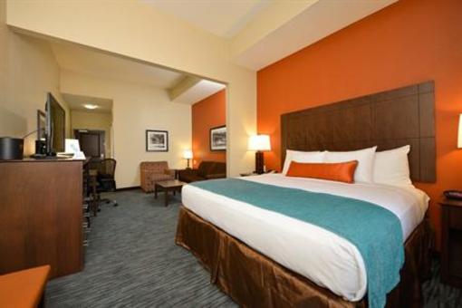 фото отеля BEST WESTERN PLUS Longhorn Inn & Suites