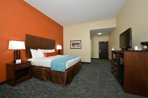 фото отеля BEST WESTERN PLUS Longhorn Inn & Suites