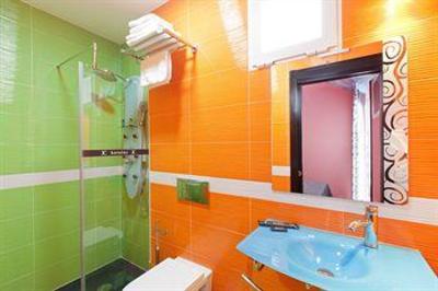 фото отеля Jc Rooms Santo Domingo