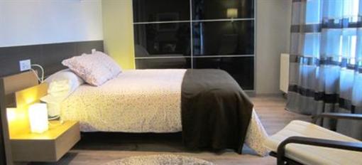 фото отеля Apartamentos El Regueirin 2