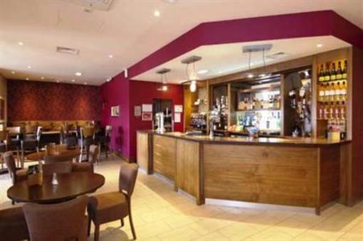 фото отеля Premier Inn Peterborough