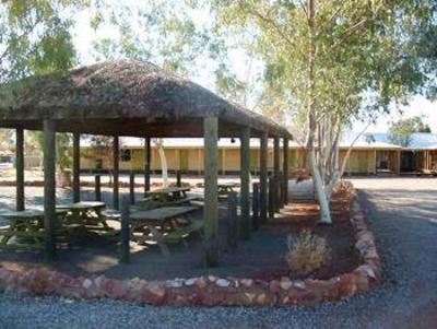 фото отеля Desert Oaks Resort Erldunda