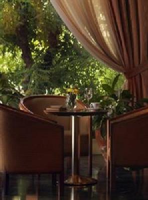 фото отеля Savoy Hotel Piraeus