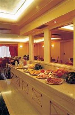 фото отеля Savoy Hotel Piraeus