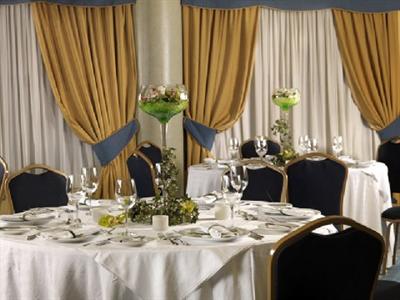 фото отеля Savoy Hotel Piraeus