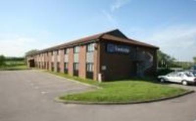 фото отеля Travelodge Bedford Marston Moretaine