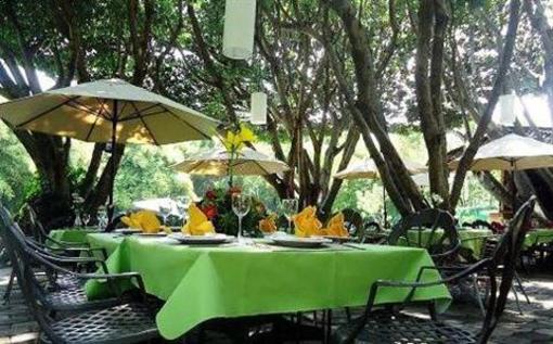фото отеля Los Laureles Hotel Tlaquiltenango