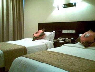 фото отеля Pingfeng Hotel