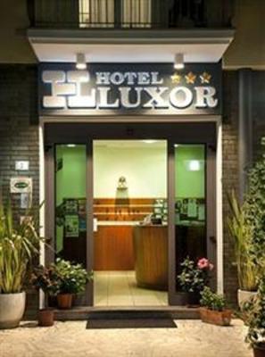 фото отеля Hotel Luxor Bellaria-Igea Marina