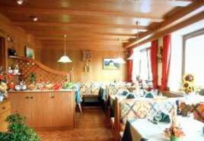 фото отеля Pension Talblick St. Leonhard in Passeier