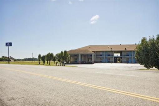 фото отеля Americas Best Value Inn Bishopville
