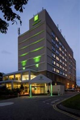 фото отеля Holiday Inn Edinburgh City - West