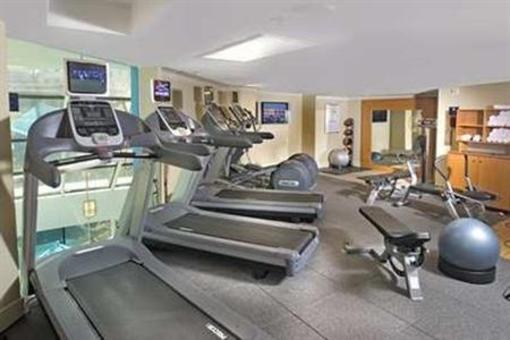 фото отеля Embassy Suites Hotel Crystal City-National Airport