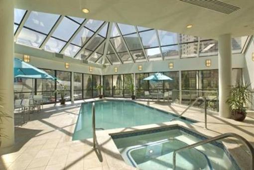 фото отеля Embassy Suites Hotel Crystal City-National Airport