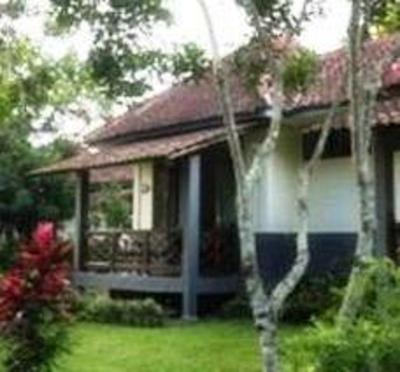 фото отеля Margo Utomo Hillview Cottages