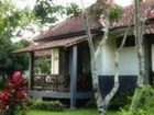 фото отеля Margo Utomo Hillview Cottages