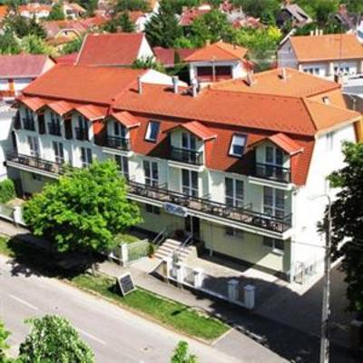 фото отеля Hotel Kristaly Hajduszoboszlo