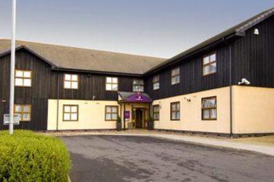 фото отеля Premier Inn Bolton West