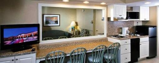 фото отеля Wild Dunes Inn