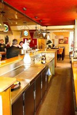 фото отеля Hotel Restaurant Goldener Hahn