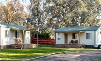 фото отеля Highlands Caravan Park Accommodation Seymour