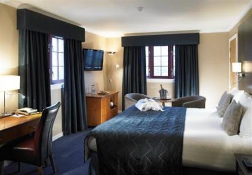 фото отеля Barcelo Stirling Highland Hotel