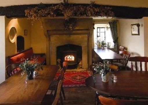 фото отеля YHA Hartington Hall