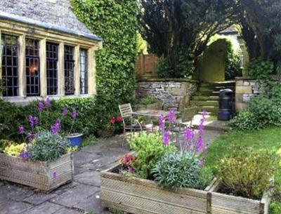 фото отеля YHA Hartington Hall