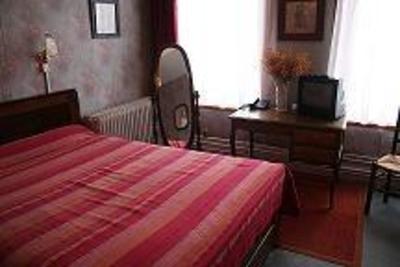 фото отеля Hotel De L'europe Aire Sur La Lys