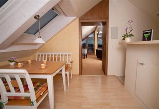 фото отеля Hotel Gasthof Dorfkrug Langenargen